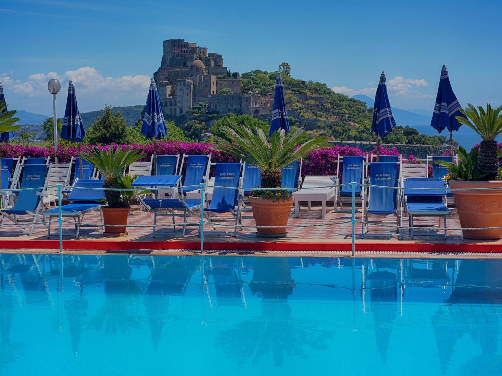 Hotel Parco Cartaromana in Ischia, Italy